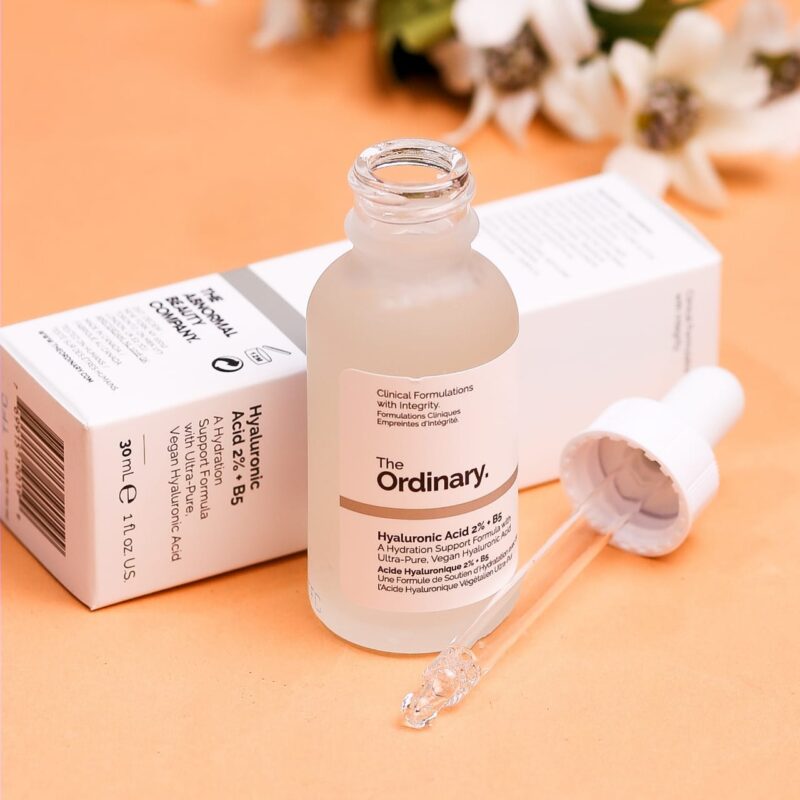 The Ordinary Hyaluronic Acid 2% + B5 30ml (A hydration support formula, It attracts moisture to the skin) - Image 2