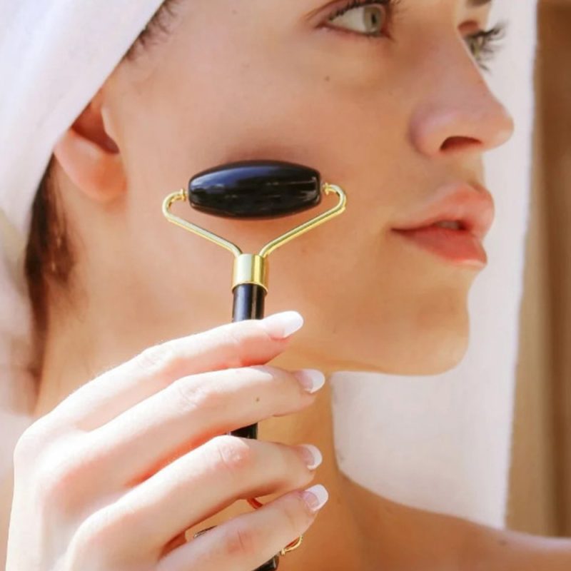 Jade Roller Natural Black Stone 2 Piece Set (Skin Massager for Face, Neck and Eye Treatment) - Image 4